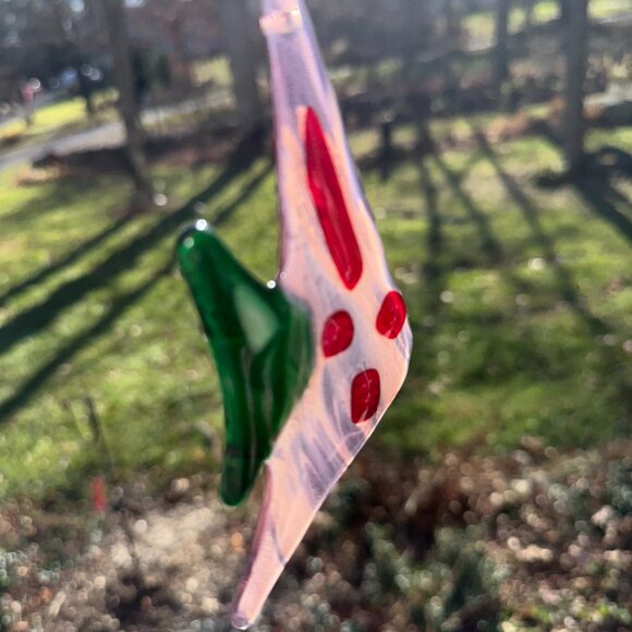 #1529 TRI FISH SUN CATCHER SUN TRI FISH 5 1/4” X 3 1/4” MULTI COLOR COLLECTABL - Picture 4 of 11